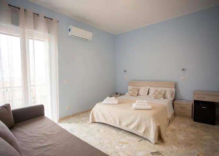 Magna Graecia בית הארחה